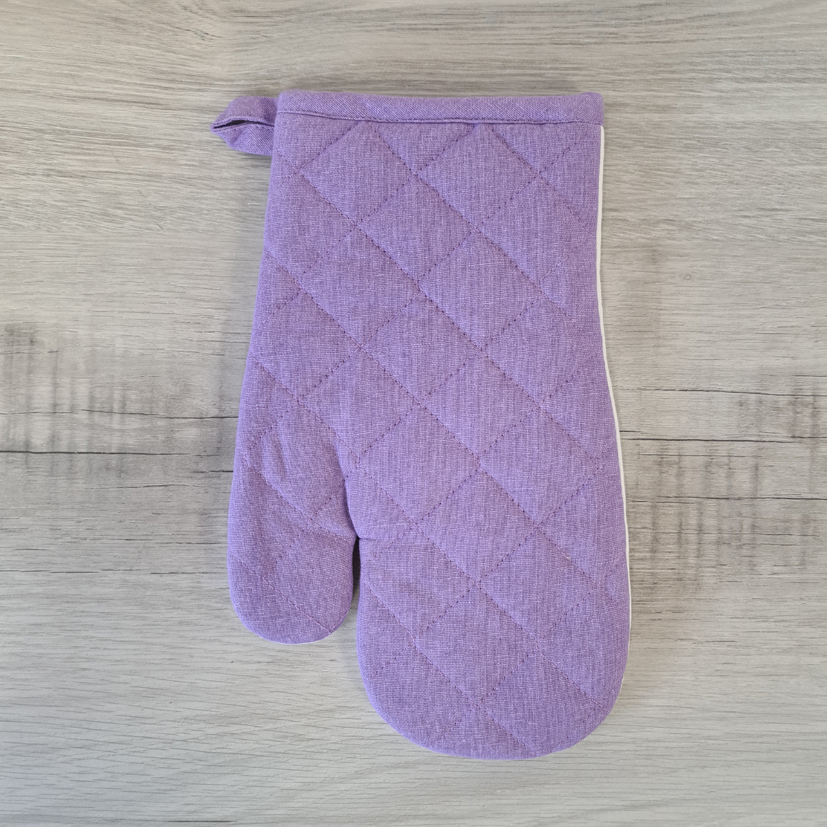 Lavender oven glove