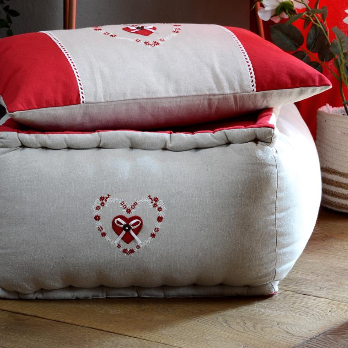Cotton Floor Cushion 40 x 40 x 25 cm - Pauline