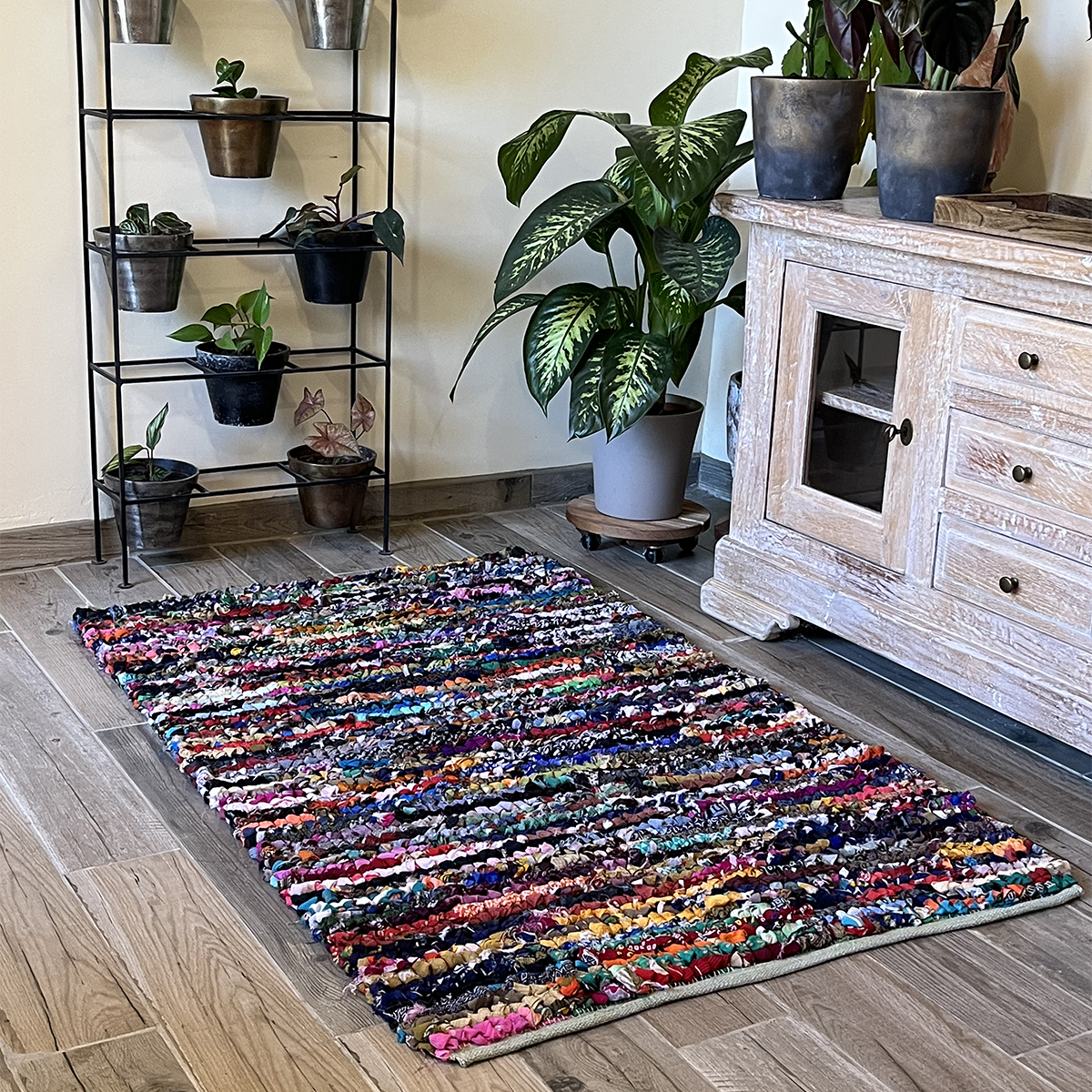 Ethnic rectangular Carpet 160 x 90 cm