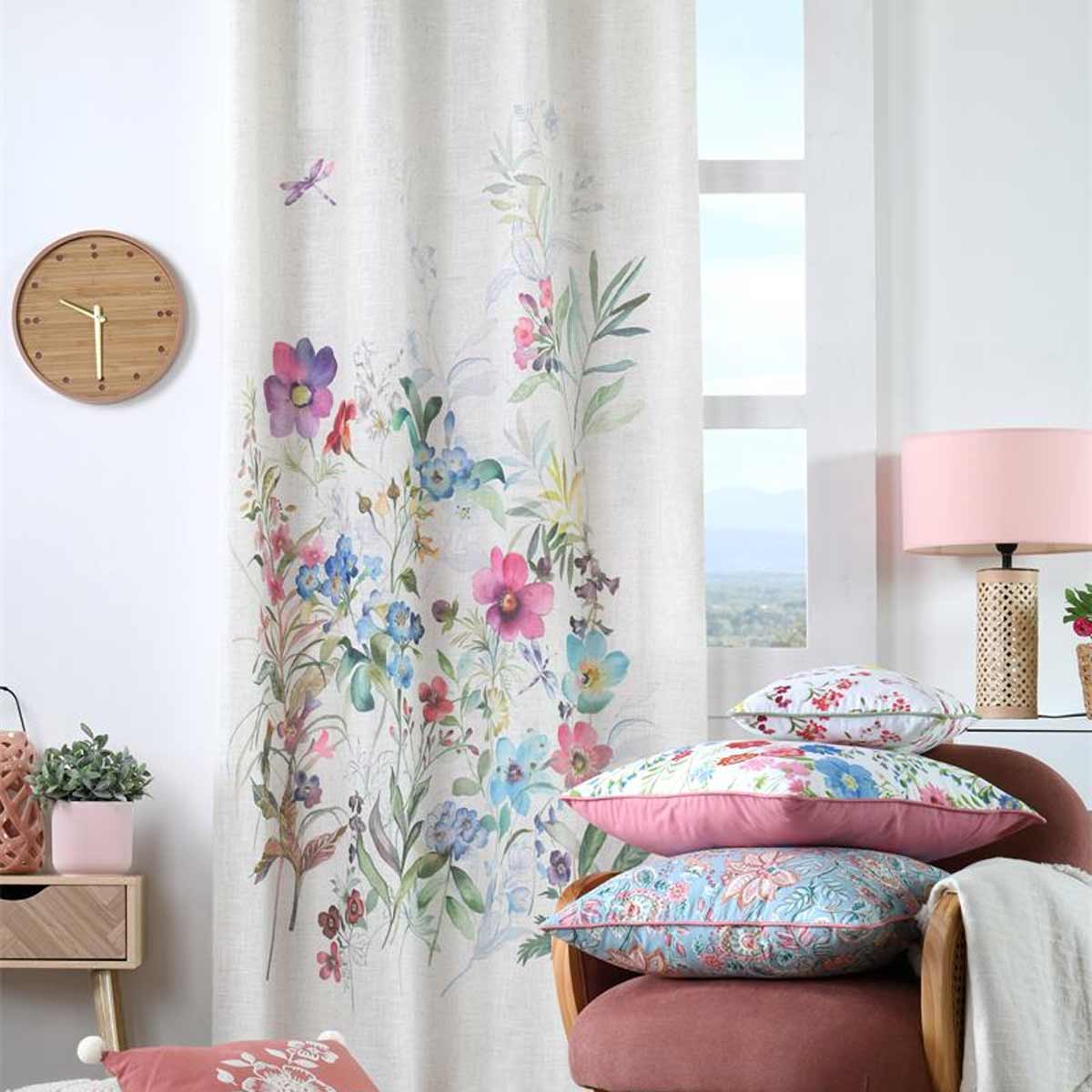 A Magnolia Grommet Curtain Panel 260 x 140 cm