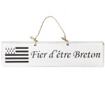 Decorative wooden plate - Fier d'tre Breton - white